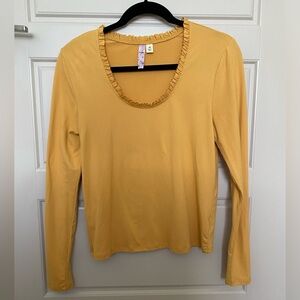 M mustard-yellow long sleeve by Alya